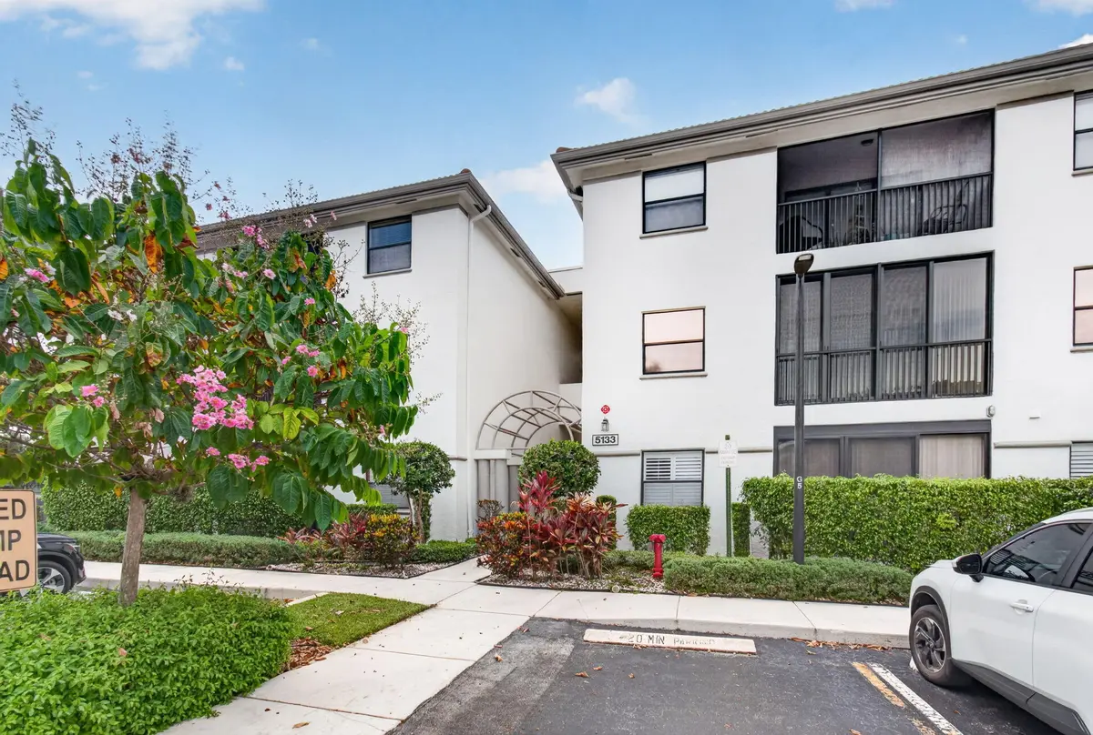 4-web-or-mls-021_DSC_4226 at 5133 Brisata Circle B, Boynton Beach
