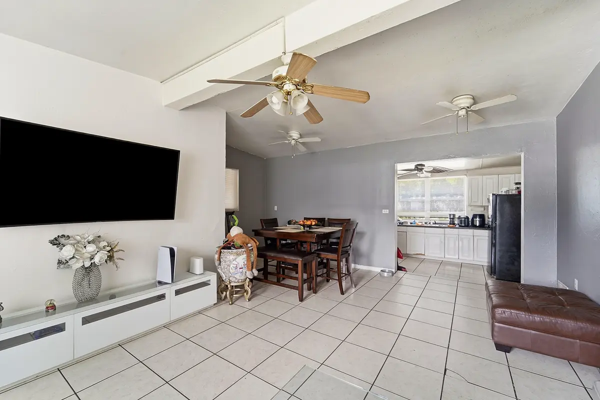 04_living room at 4440 NE 14th Avenue, Pompano Beach