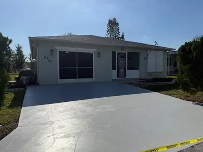 6715 Mar Pacifico, Fort Pierce – sold