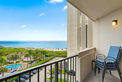2800 N Ocean Drive B-7c, Singer Island – sold