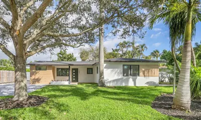 1257 NW 4th Street, Boca Raton – Single Family Residence for sale