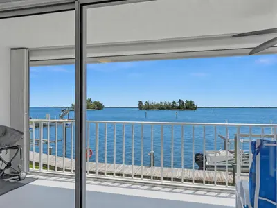 6005 River Run Drive, Sebastian – Condominium for sale