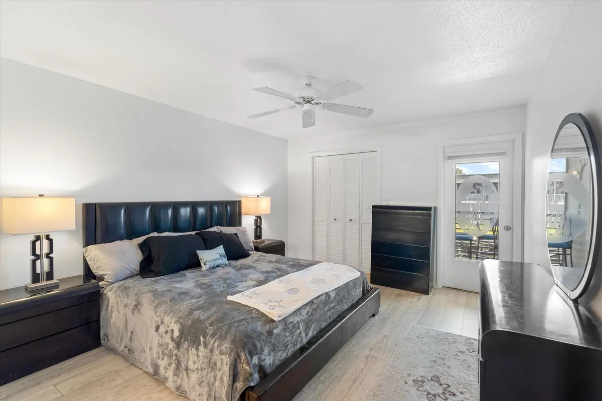14-117 Lehane TErr #210 NPB, FL-114 at 117 Lehane Terrace 210, North Palm Beach