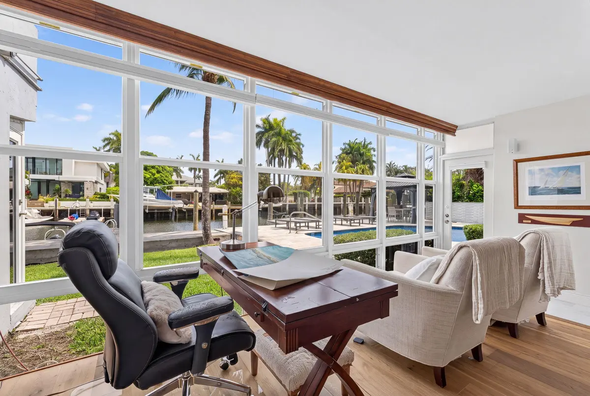 10-web-or-mls-The_Crystal_Effect_DSC0794 at 40 Isle Of Venice Drive 3, Fort Lauderdale