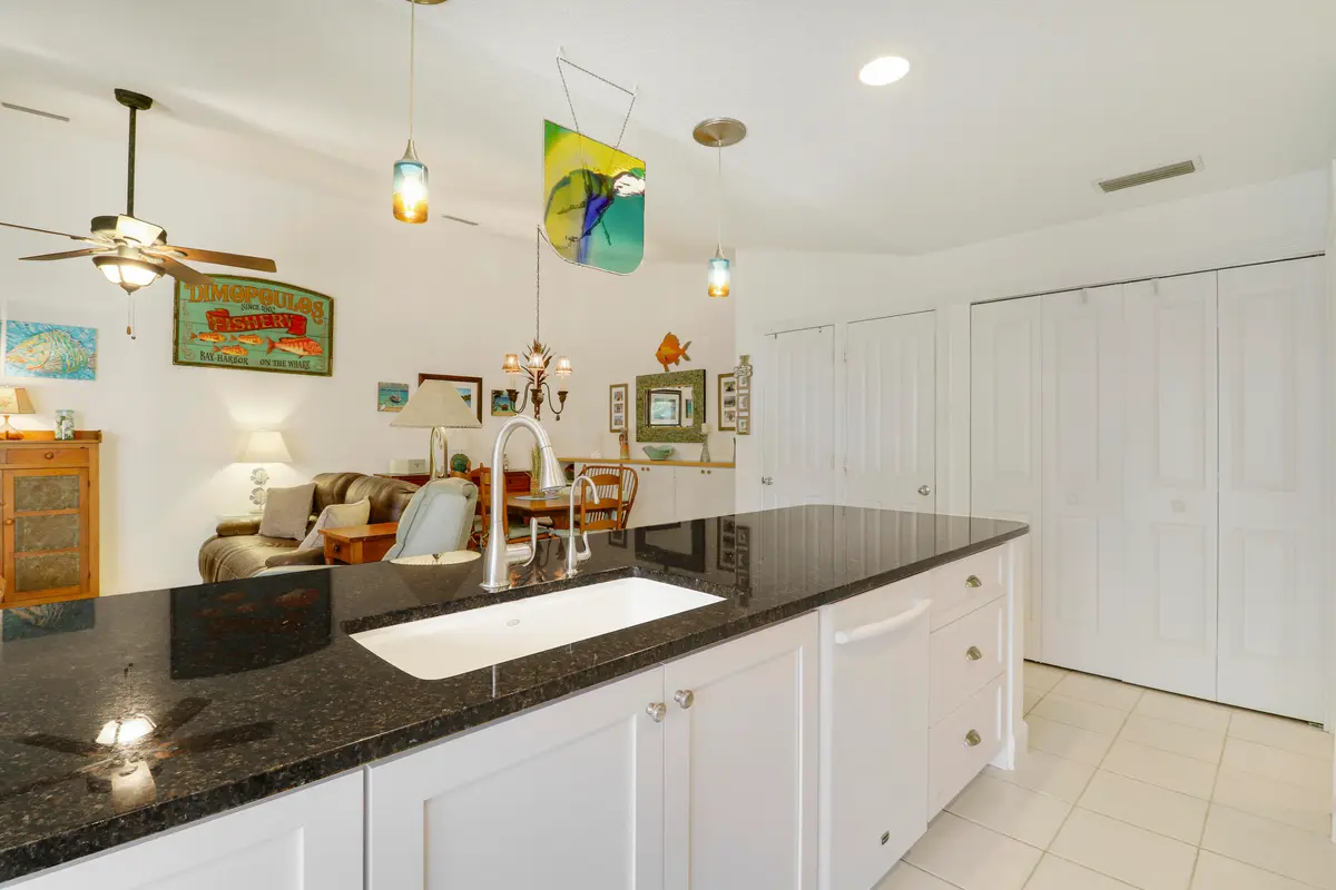 Kitchen at 10301 Chapman Oak Court, Palm Beach Gardens