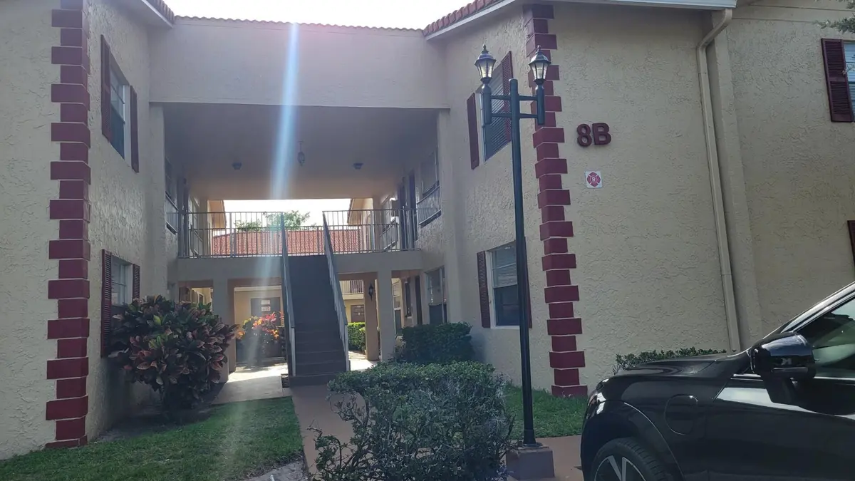 HV1 at 3766 N University Drive M-8, Coral Springs