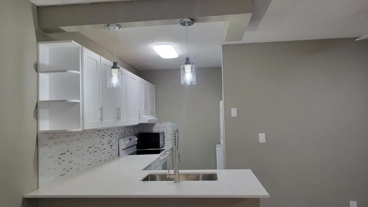 HV9 at 3766 N University Drive M-8, Coral Springs