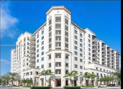301 Altara Avenue 204, Coral Gables – Condominium for rent