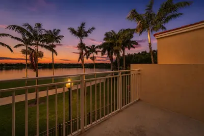 1430 NW 48th Lane, Boca Raton – sold