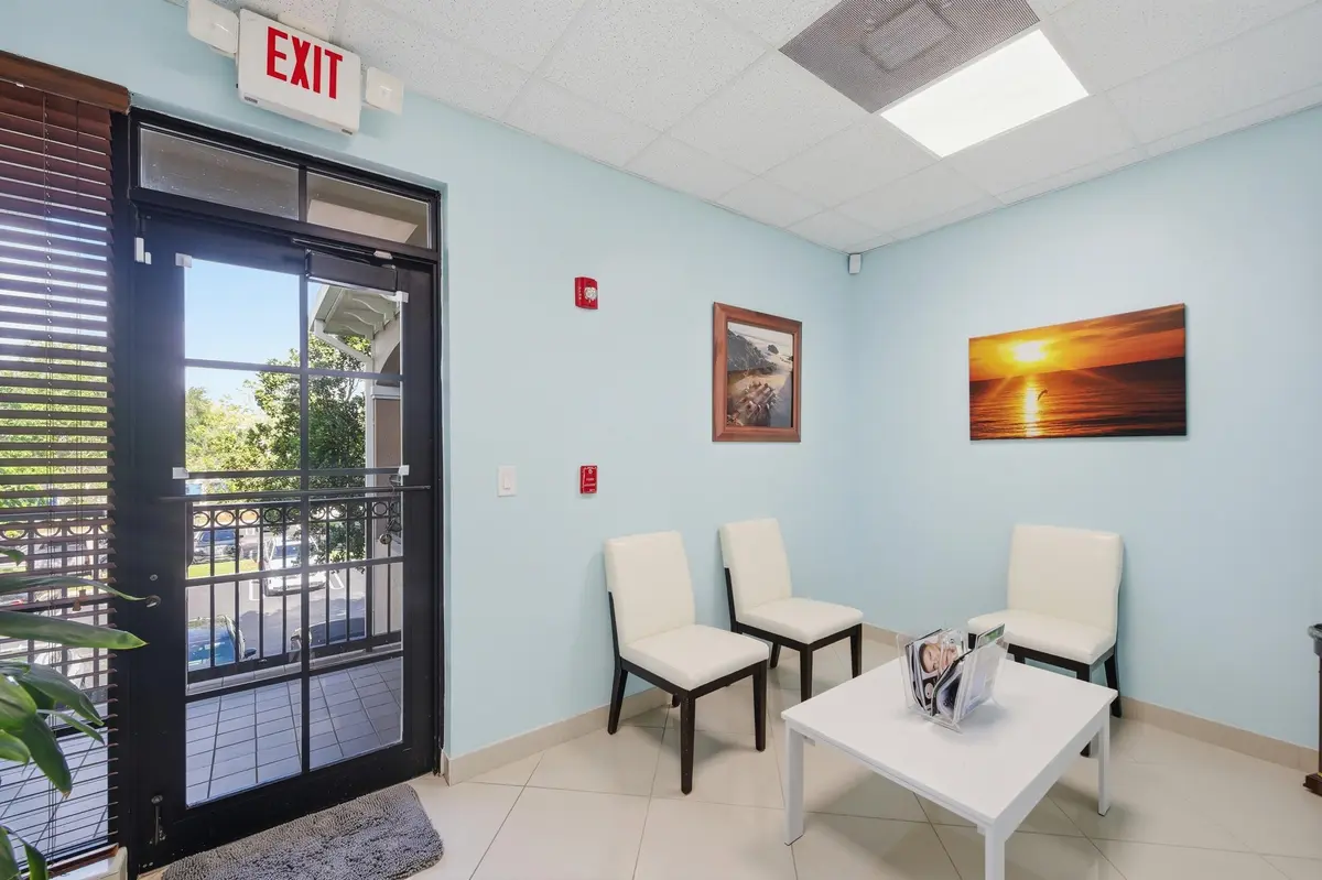 _d4s2358 at 7301 Wiles Road 202, Coral Springs