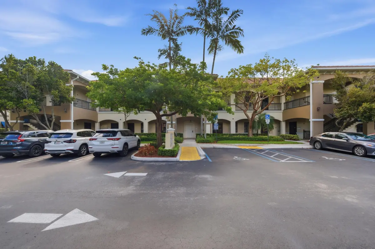 _d4s2438 at 7301 Wiles Road 202, Coral Springs