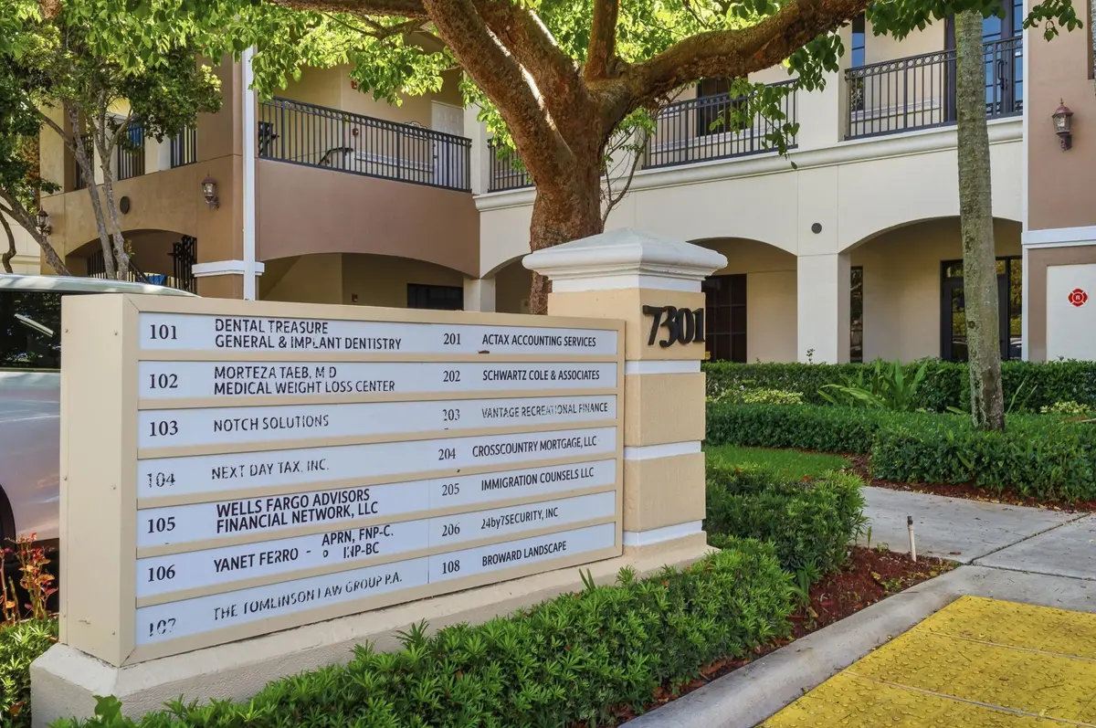 _d4s2378 at 7301 Wiles Road 202, Coral Springs