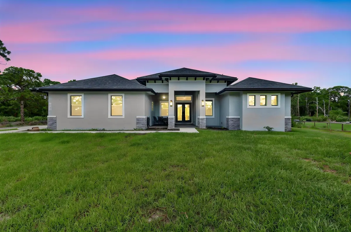 3-web-or-mls-7R7A0567 day to dusk at 2643 Dyer Road, Fort Pierce