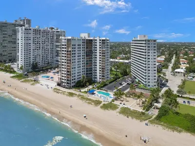 4050 N Ocean Drive 1006, Lauderdale-By-The-Sea – Stock Cooperative for sale