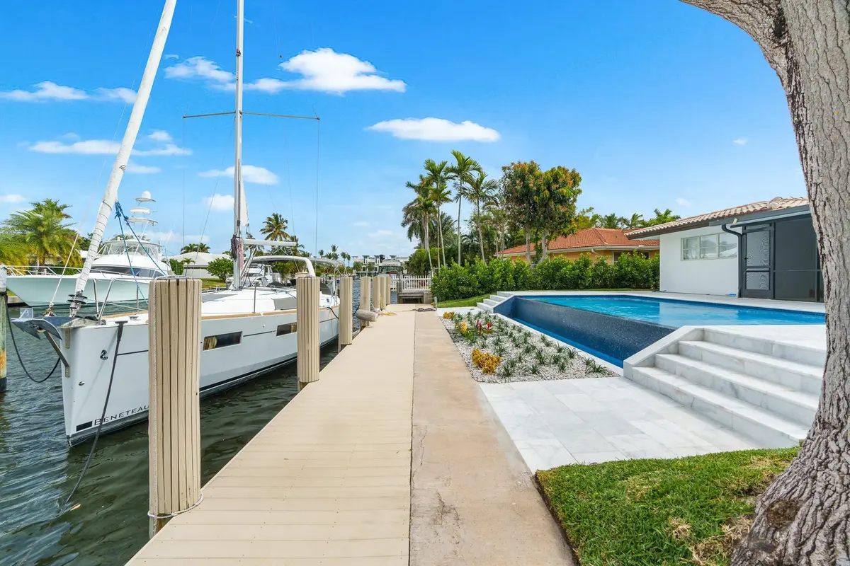 Photo 5 at 273 Tropic Drive, Lauderdale-By-The-Sea