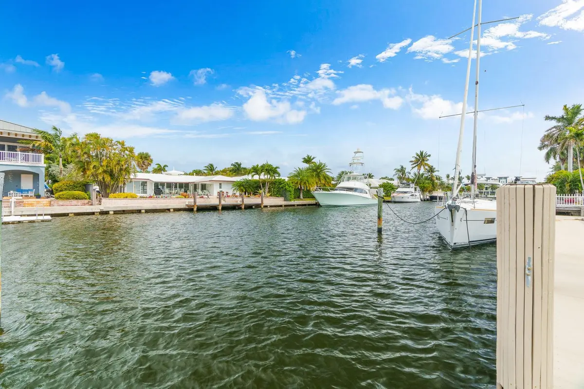 Photo 8 at 273 Tropic Drive, Lauderdale-By-The-Sea