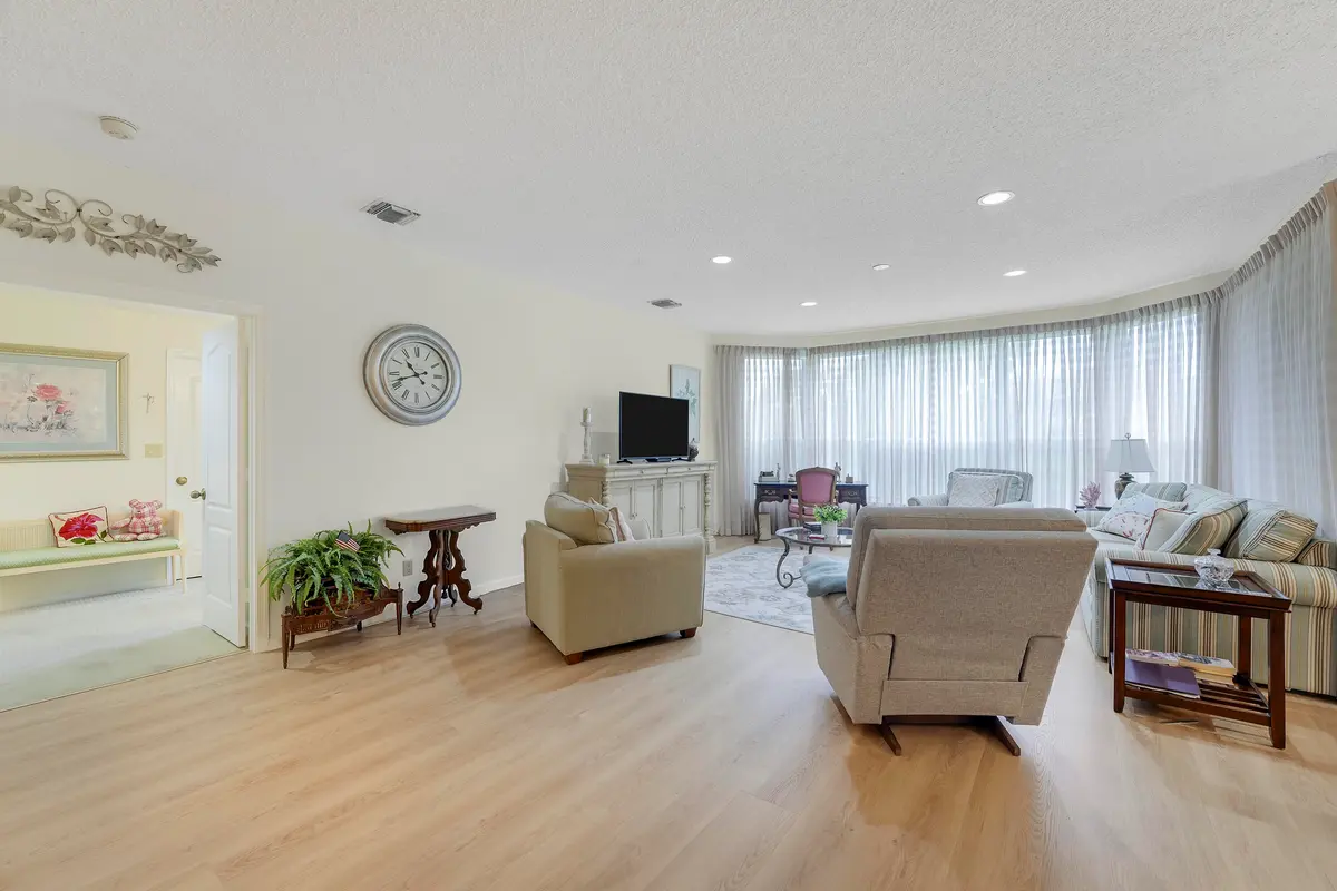 House-3 at 110 Legendary Circle, Palm Beach Gardens