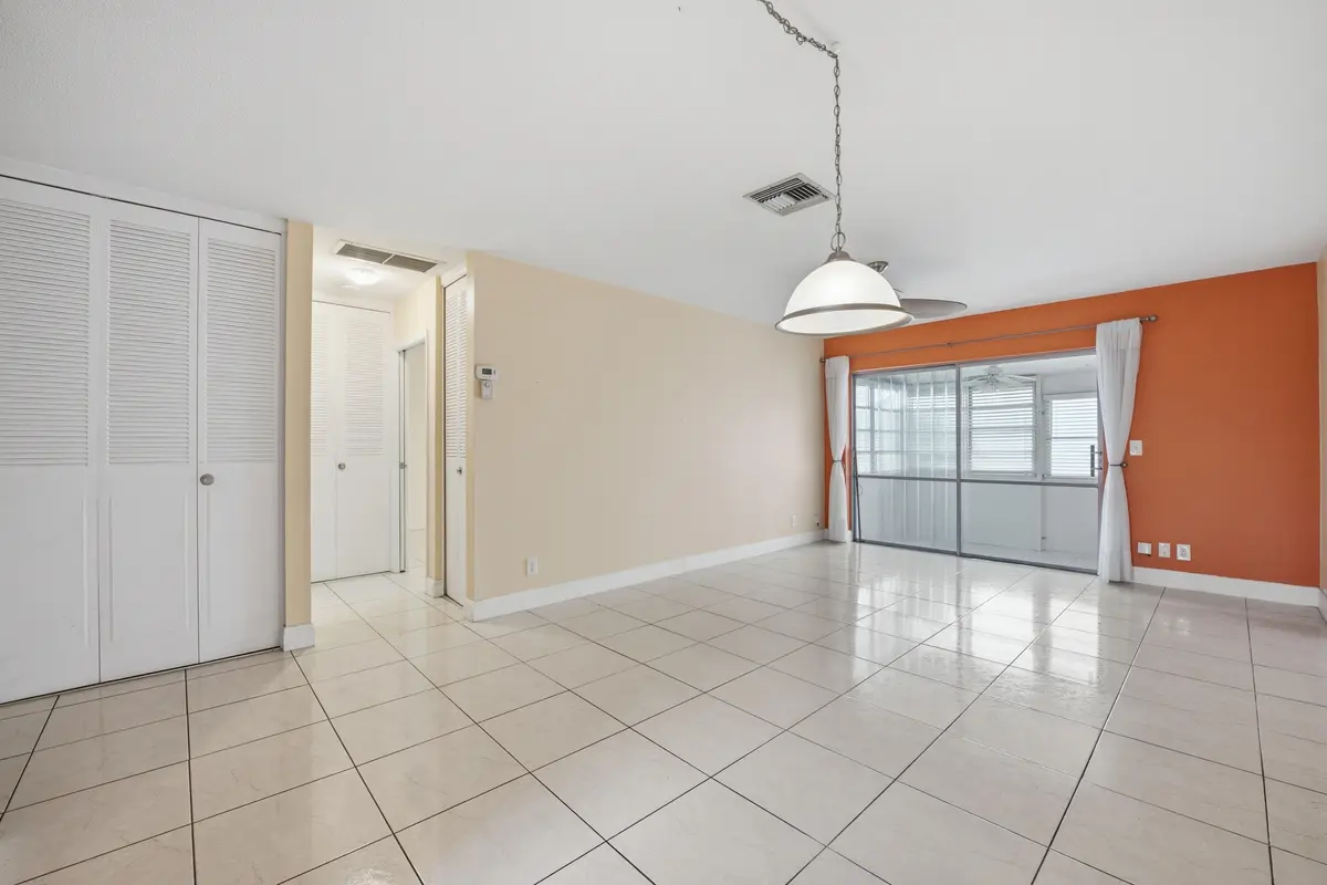 ashley drive apt c37 at 2789 Ashley Drive C, West Palm Beach