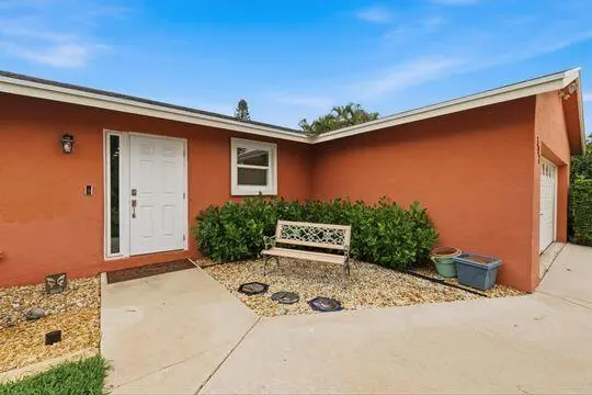 Front Extrance at 397 La Mancha Avenue, Royal Palm Beach