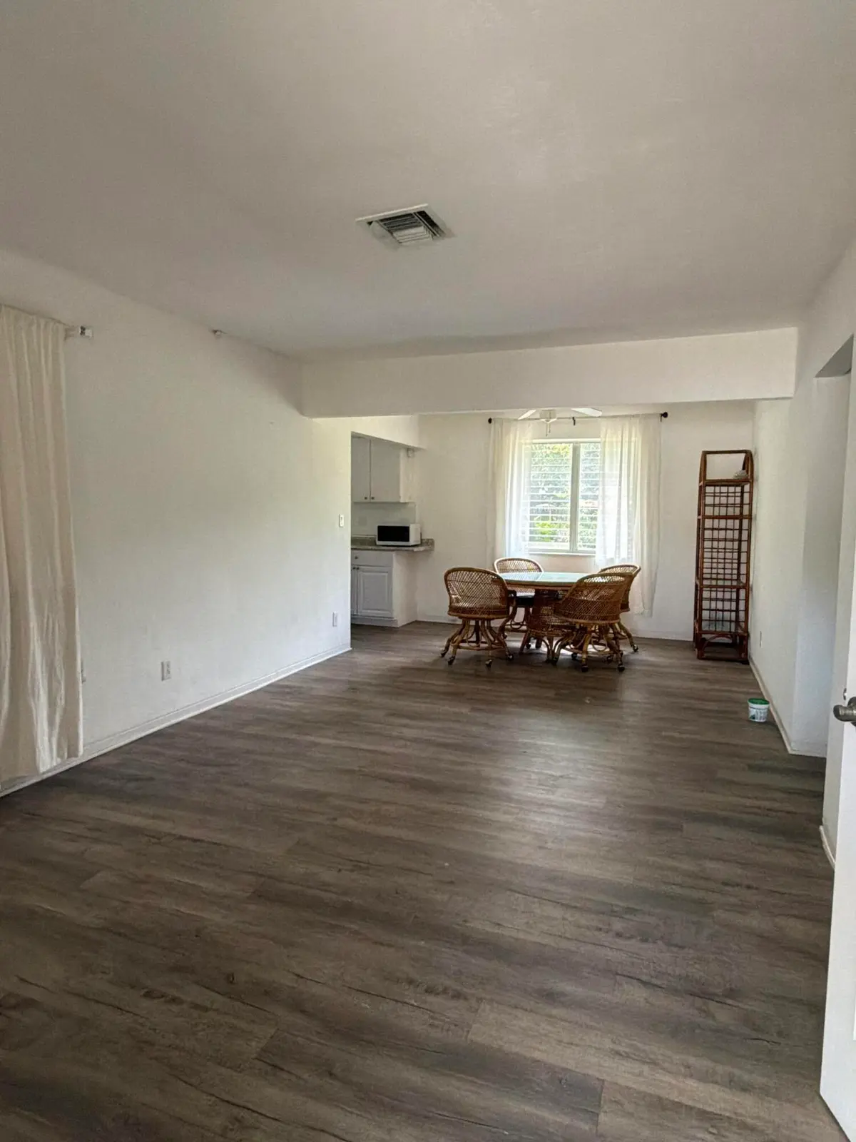 04_beyc6a402aca38d74 at 24 SW 12th Street, Dania Beach
