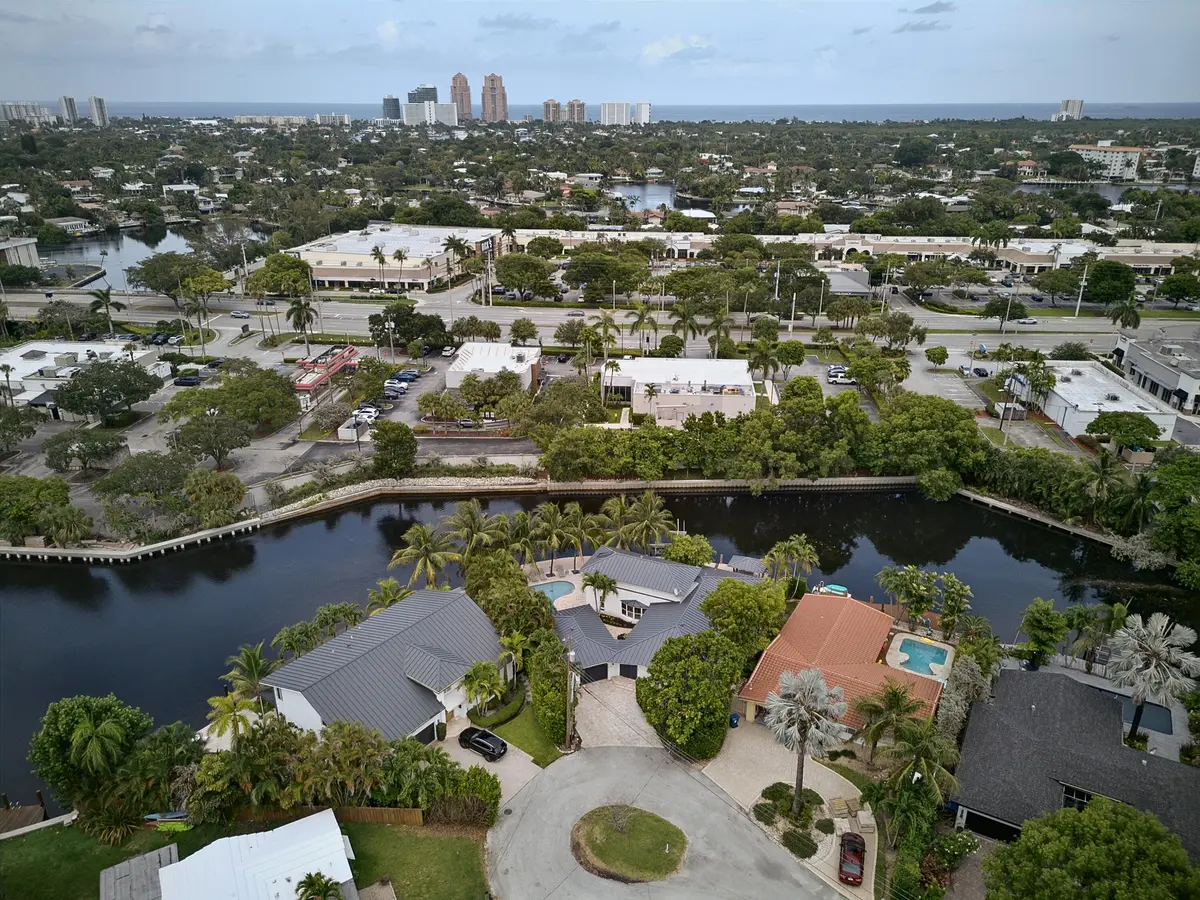 tuchow-2 at 2056 NE 21st Court, Wilton Manors