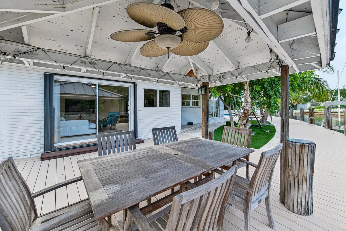 tuchow-10 at 2056 NE 21st Court, Wilton Manors