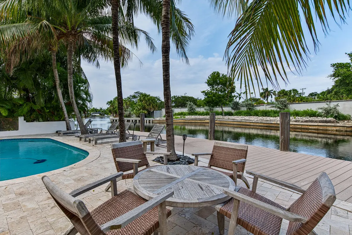 tuchow-16 at 2056 NE 21st Court, Wilton Manors
