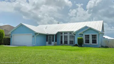 1844 SW Breezeway Street, Port St. Lucie – sold