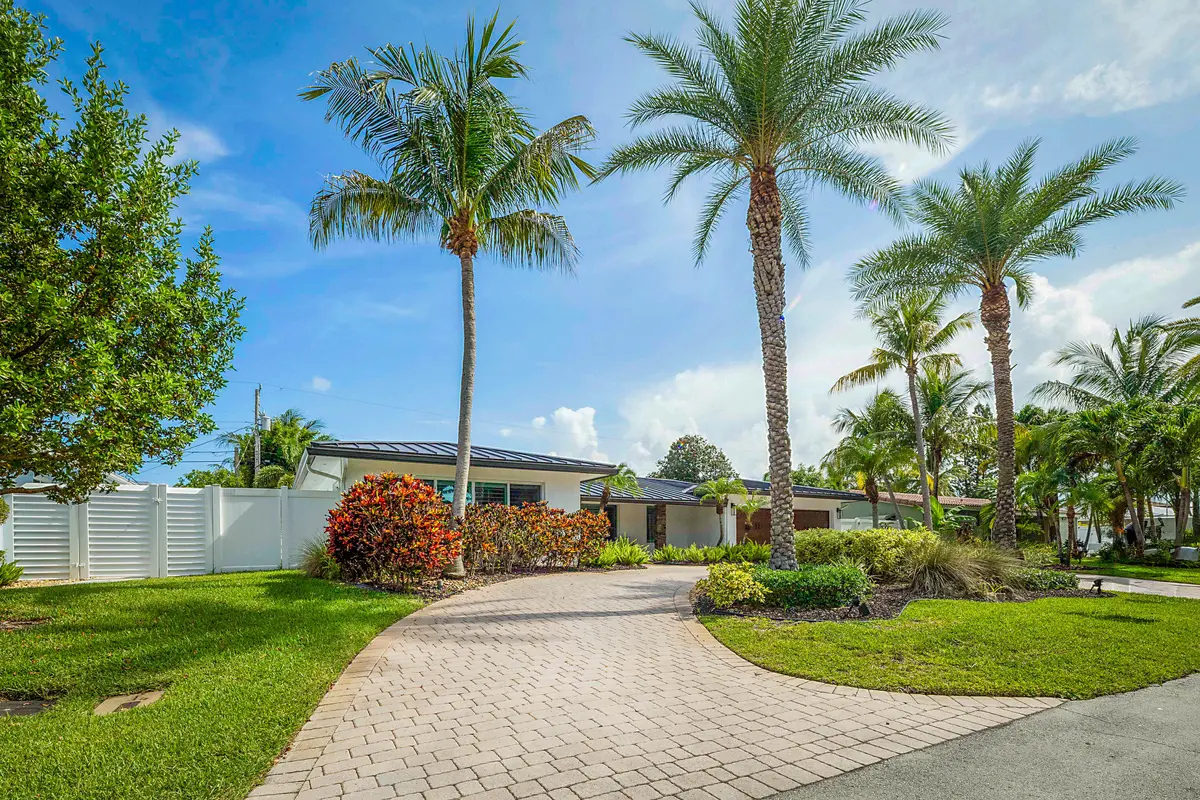 2620 NE 53rd St -43 at 2620 NE 53rd Street, Lighthouse Point