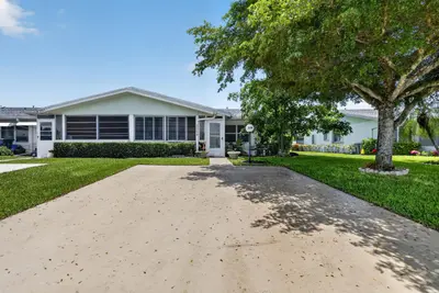 3358 Christopher Street, West Palm Beach – sold