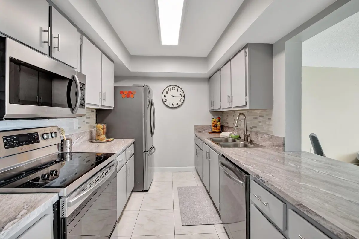 Kitchen at 1101 River Reach Drive 415, Fort Lauderdale