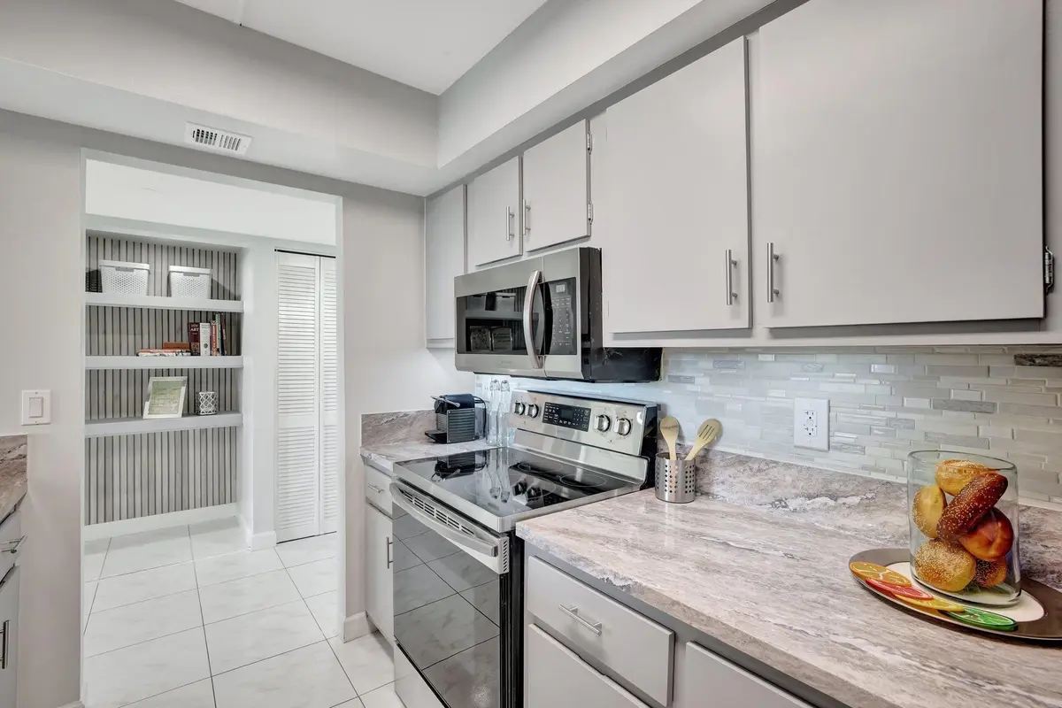 Kitchen at 1101 River Reach Drive 415, Fort Lauderdale