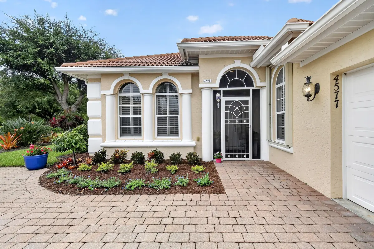 Side Load Garage at 4577 NW Red Bay Circle, Jensen Beach