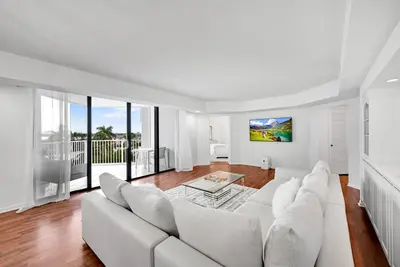 2860 S Ocean Boulevard 511, Palm Beach – Condominium for sale