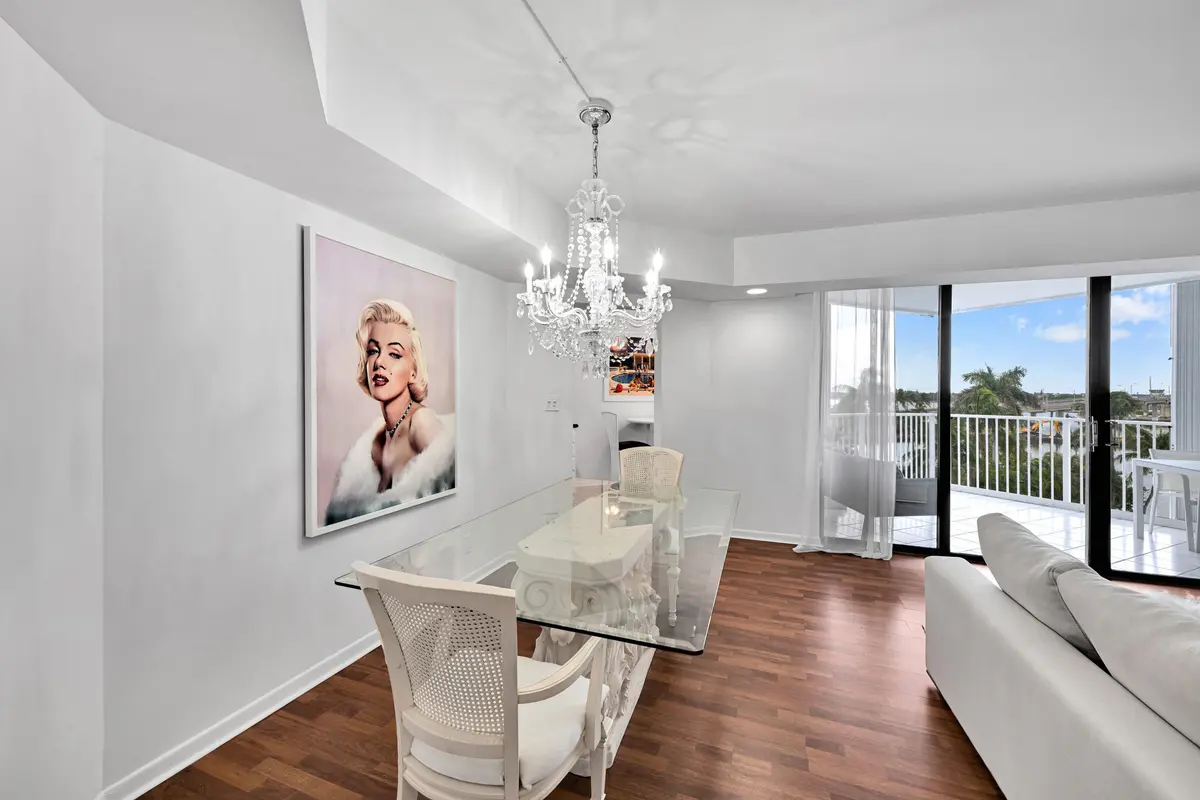 dining area at 2860 S Ocean Boulevard 511, Palm Beach