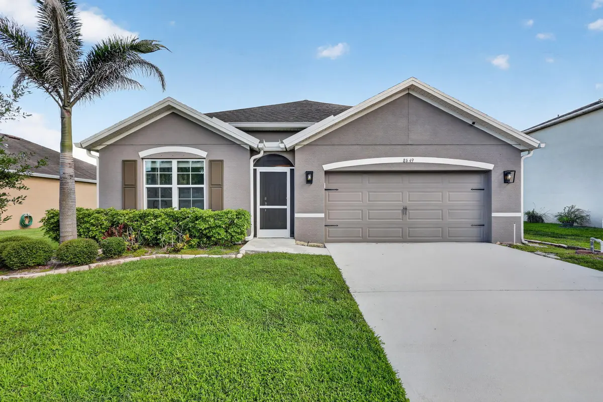 1-web-or-mls-7R7A1376 at 8649 Cobblestone Drive, Fort Pierce