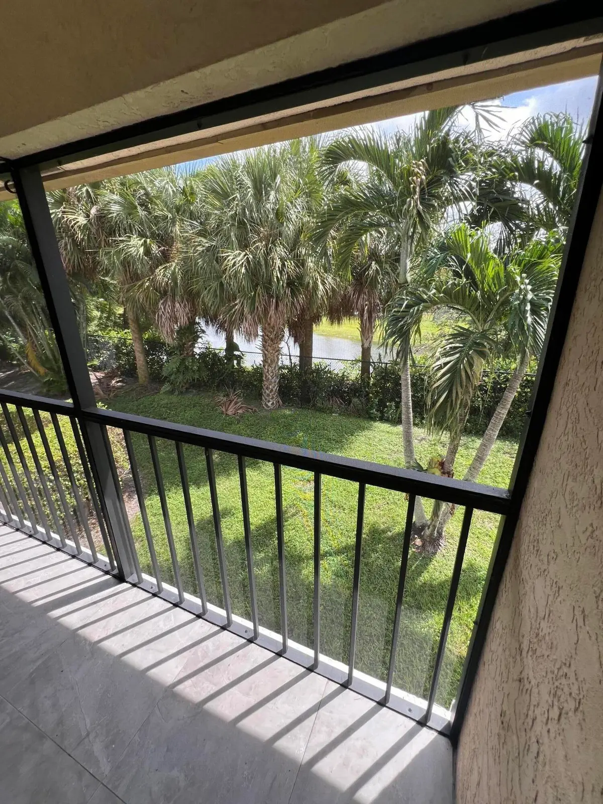 45 10 at 960 NW 45th Street B-6, Deerfield Beach