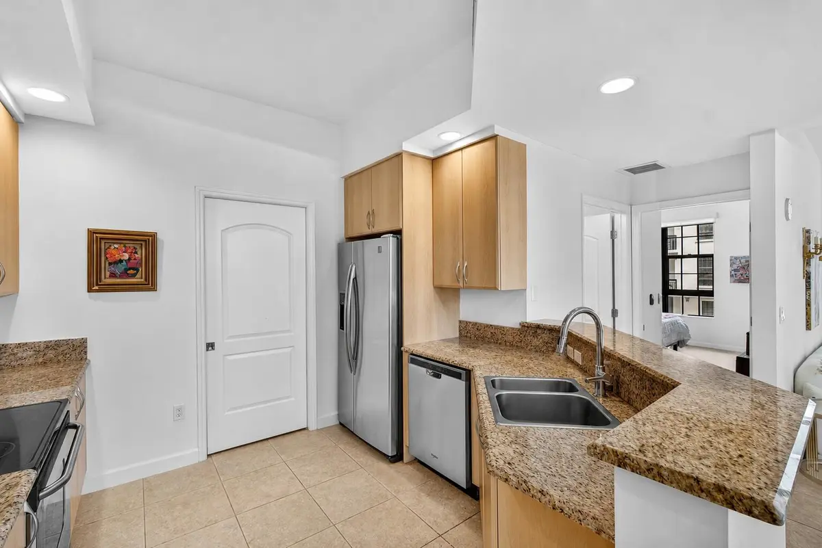 Kitchen at 801 S Olive Avenue 1119, West Palm Beach