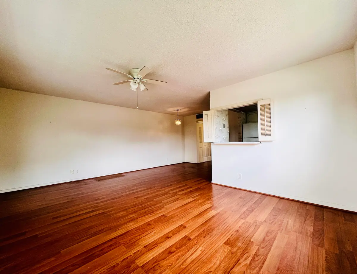 Living Area to Dining Area at 339 Windsor O, West Palm Beach