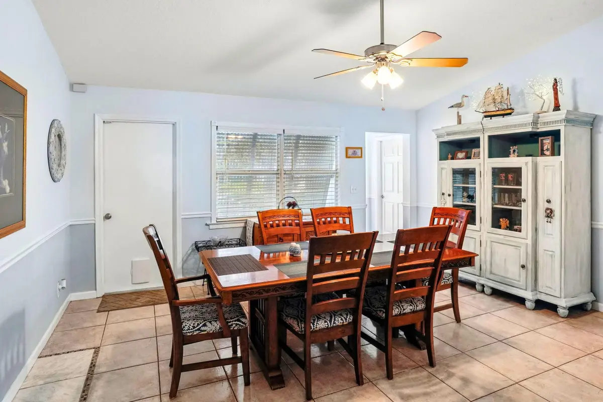 06_beyc6a2b0d23783ff at 6216 Michael Street, Jupiter