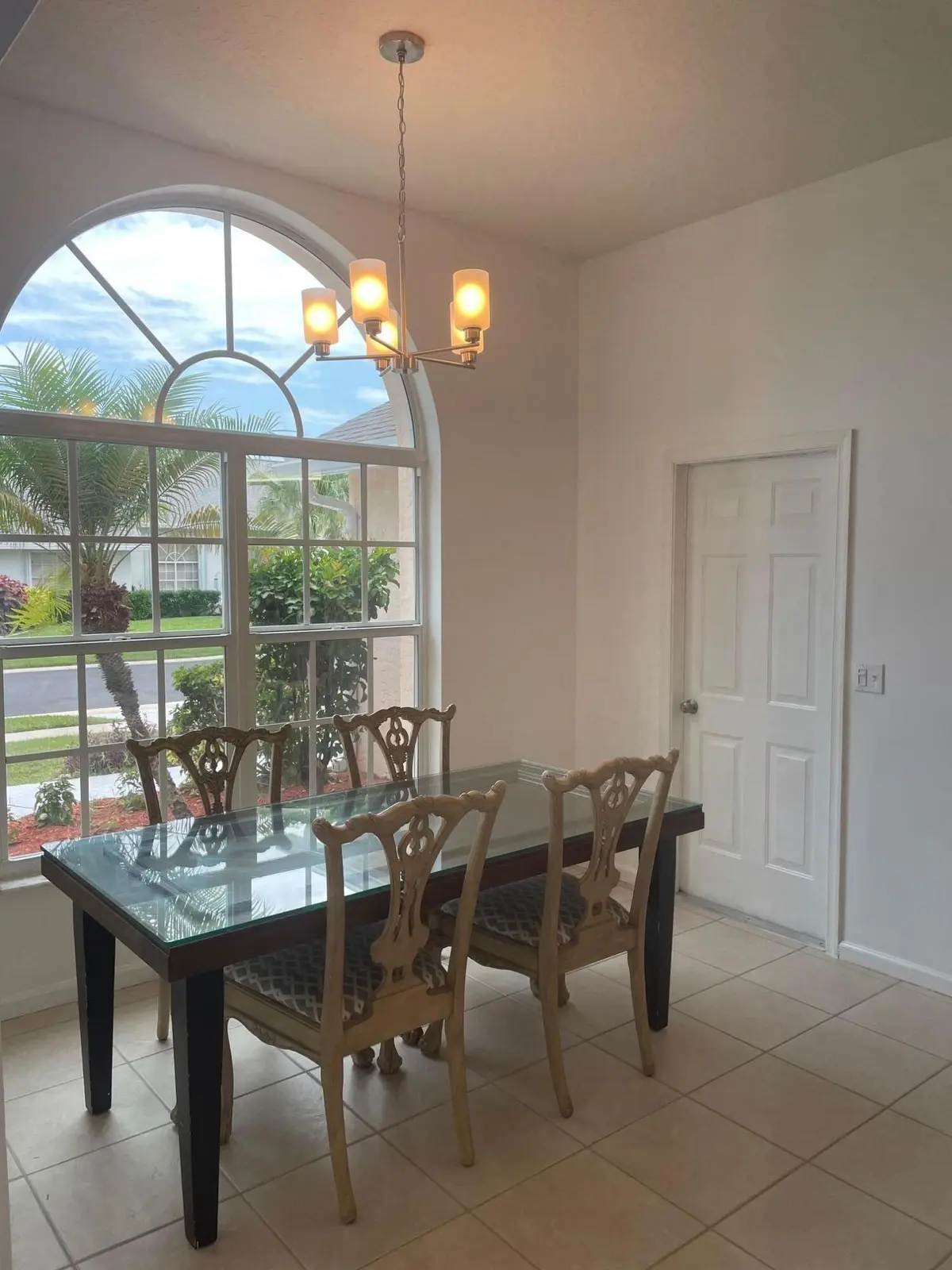 New chandelier at 234 Moccasin Trail, Jupiter