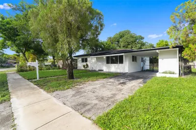 2001 NW 14th Avenue, Fort Lauderdale – Single Family Residence for rent