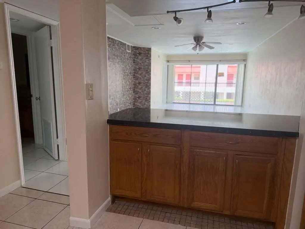 WhatsApp Image 2026-06-28 at 16.50.53 (1 at 2977 Riverside Drive 202, Coral Springs