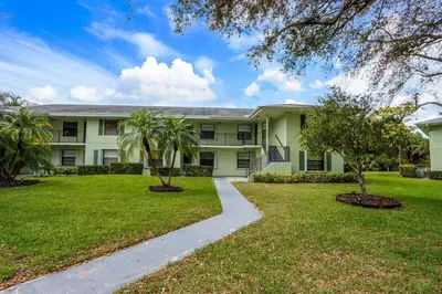 1601 Sabal Ridge Circle C, Palm Beach Gardens – Condominium for rent