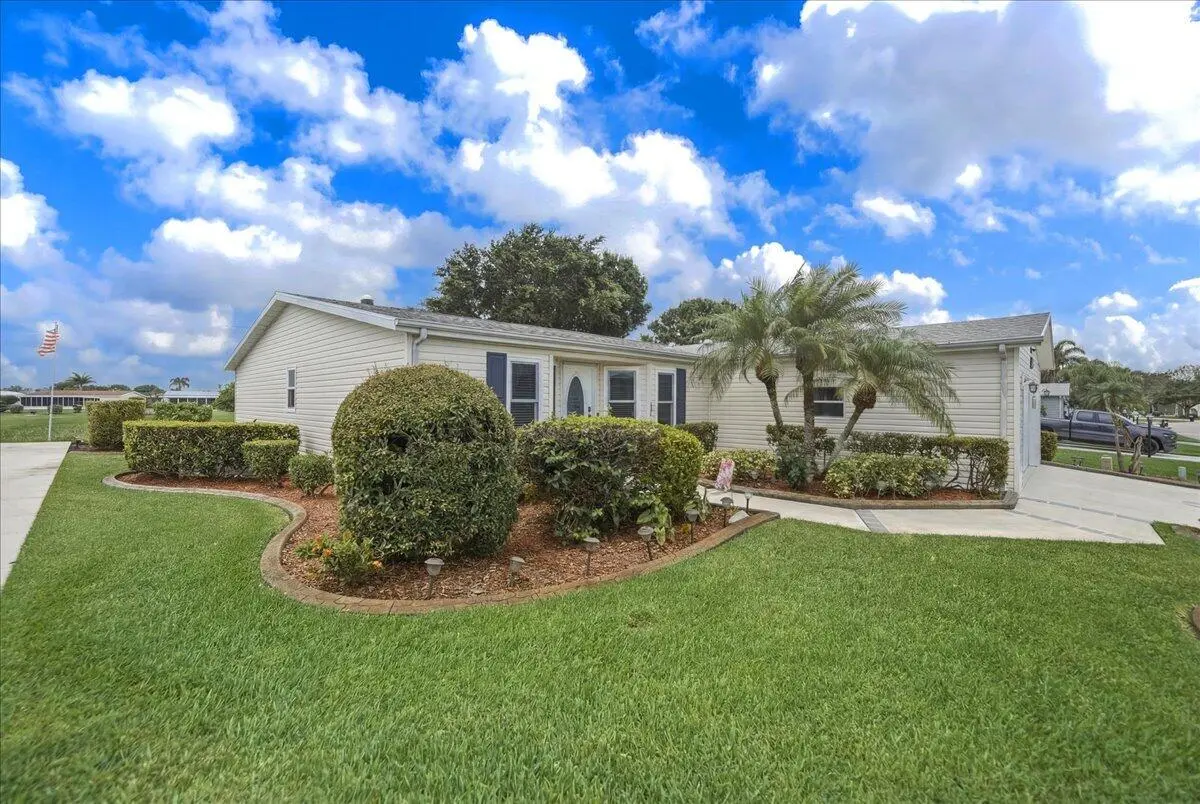 04-DSC9743_reedit_ec32ab76_a0501c73 at 3241 Scarlet Tanager Court, Port St. Lucie