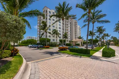 3594 S Ocean Boulevard 604, Highland Beach – sold