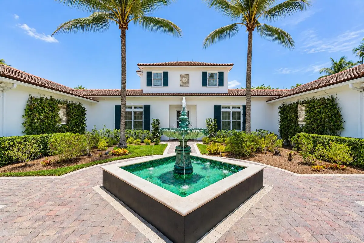 Exterior Front at 6140 SE Morning Dove Way, Hobe Sound