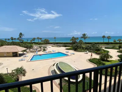 300 Ocean Trail Way 306, Jupiter – Condominium for rent