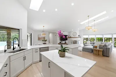 15395 Meadow Wood Drive, Wellington – sold