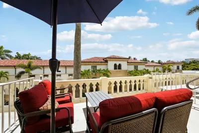 235 Sunrise Avenue 2011, Palm Beach – sold